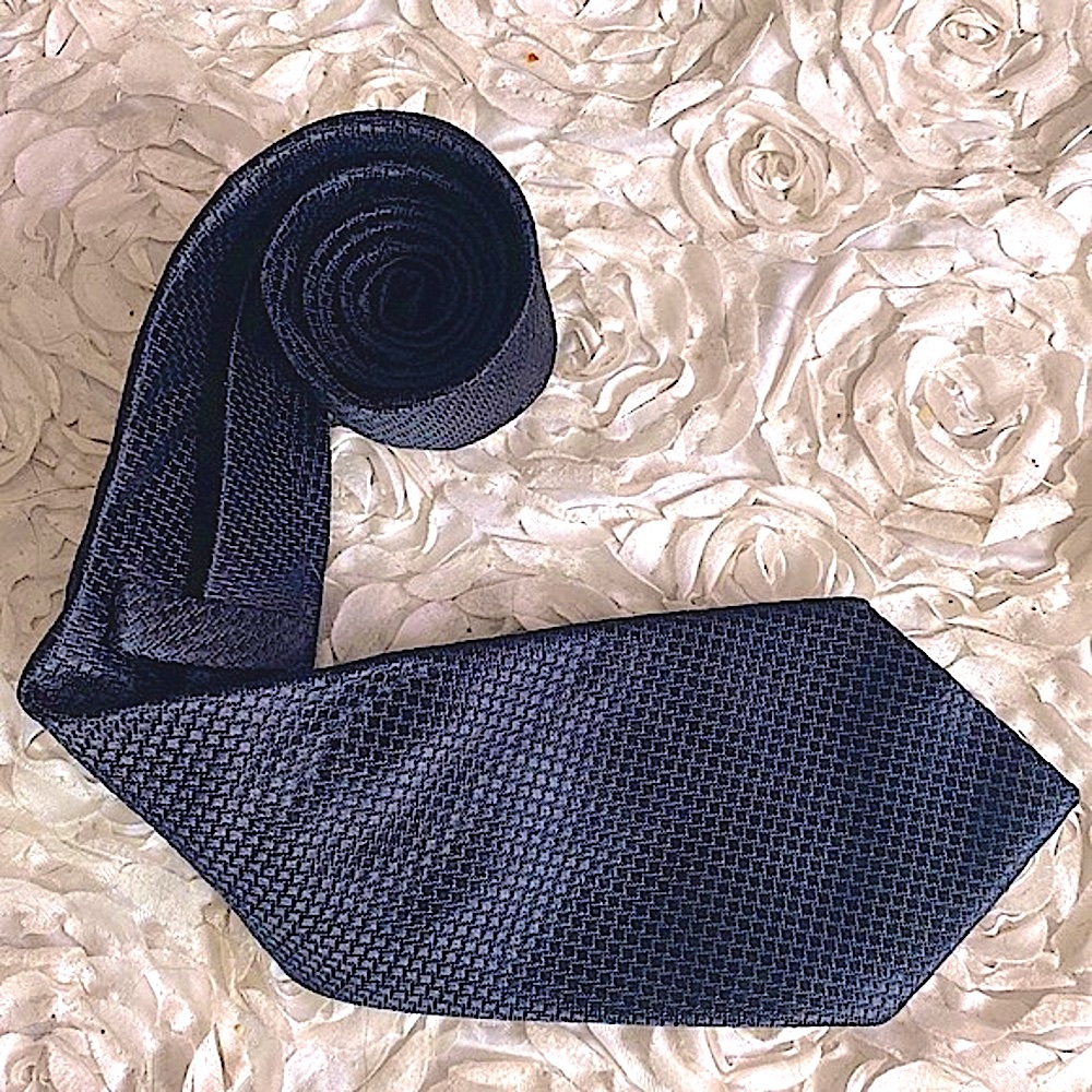 New Kenneth‎ Roberts Platinum mens silk tie